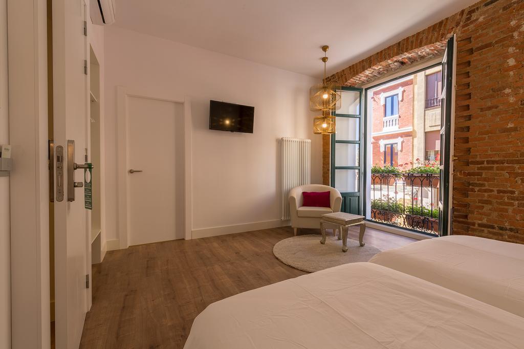 Albany Ancha Hotel Leon Ngoại thất bức ảnh Room at Hotel 1881